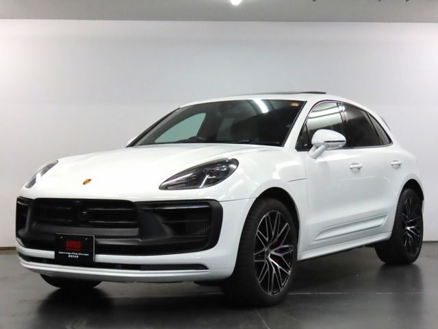 PORSCHE / PORSCHE Macan
