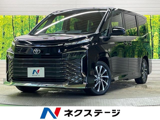TOYOTA / VOXY