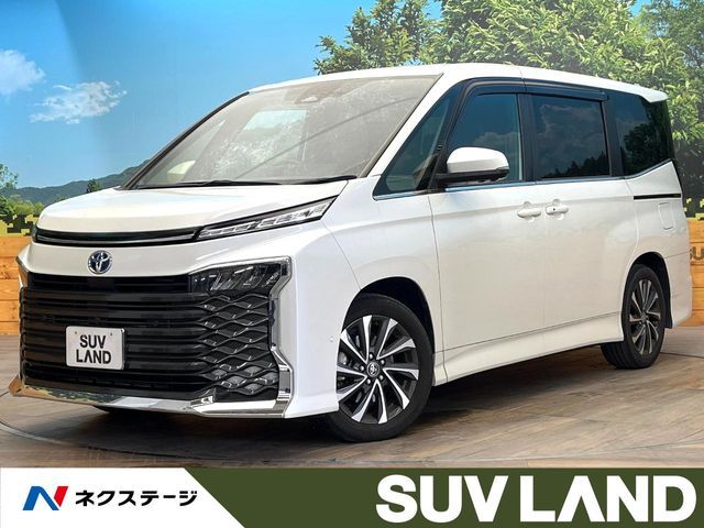 TOYOTA / VOXY HYBRID