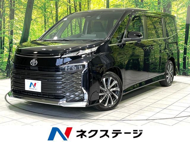 TOYOTA / VOXY