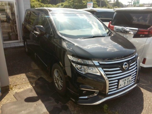 Japanese used car Ref# 1609605 NISSAN / ELGRAND