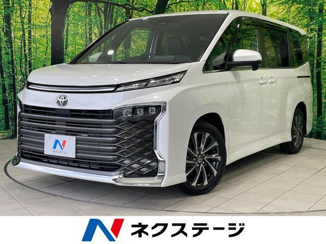 TOYOTA / VOXY