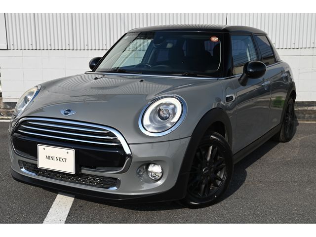 Japanese used car Ref# 1609674 BMW / BMW MINI COOPER D 5DOOR