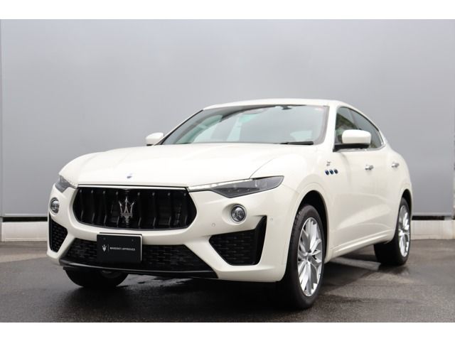 Japanese used car Ref# 1609702 MASERATI / MASERATI Levante