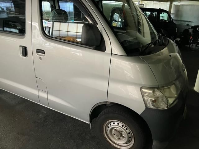 TOYOTA / LITEACE van 2WD
