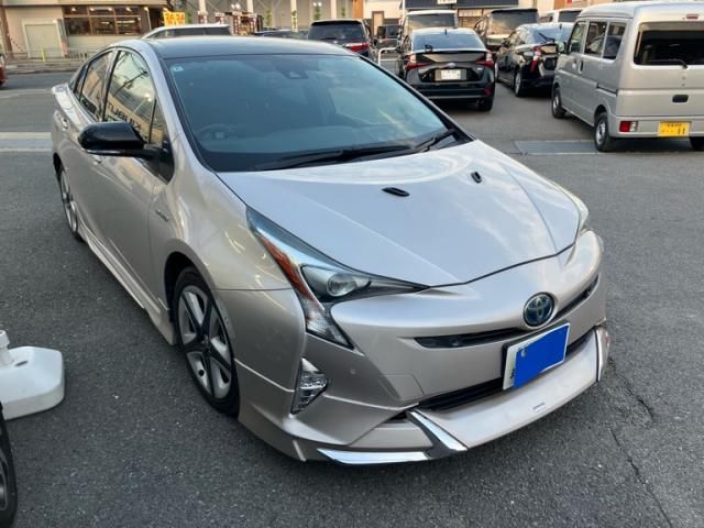 TOYOTA / PRIUS