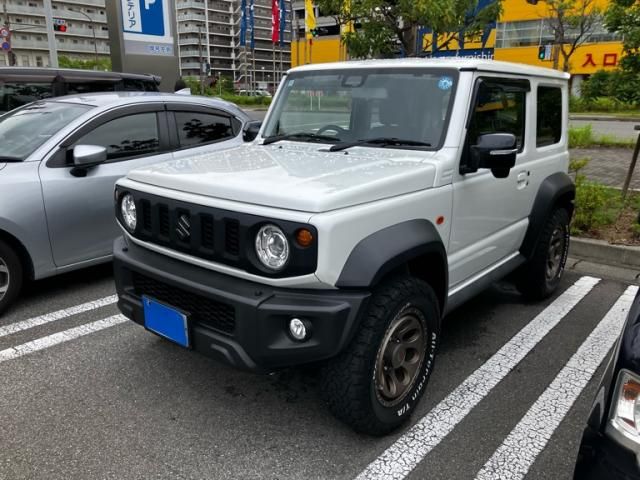 SUZUKI / JIMNY SIERRA