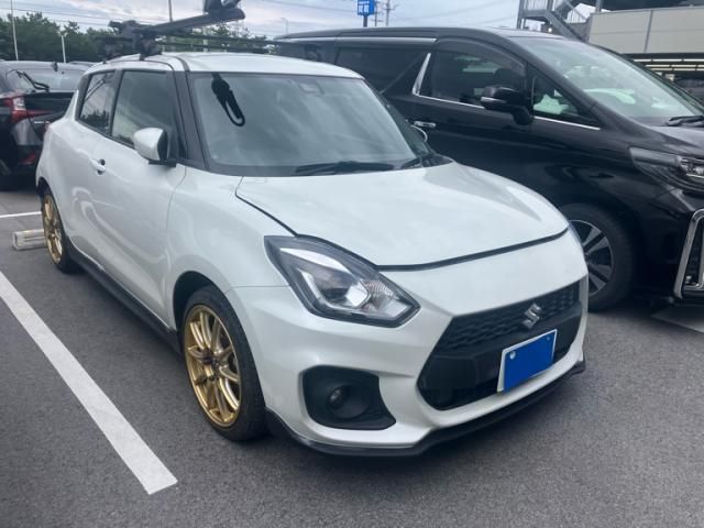 SUZUKI / SWIFT