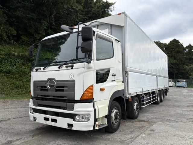 Japanese used car Ref# 1609904 HINO / PROFIA