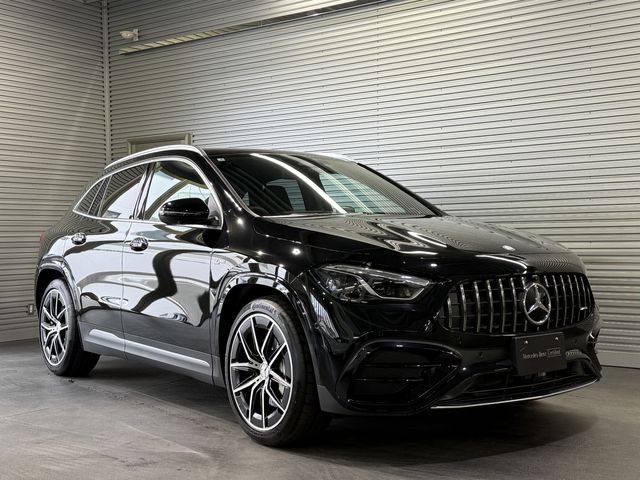 MERCEDES BENZ / MERCEDES AMG GLA class