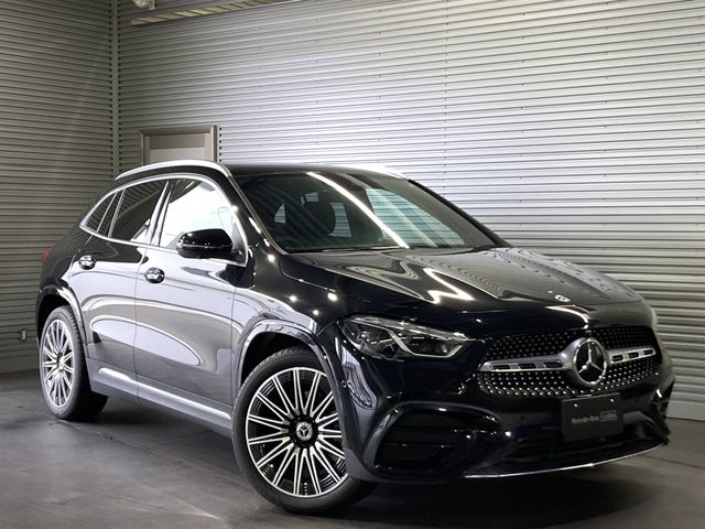 MERCEDES BENZ / MERCEDES BENZ GLA class