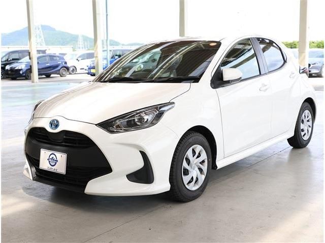 Japanese used car Ref# 1610136 TOYOTA / YARIS HYBRID