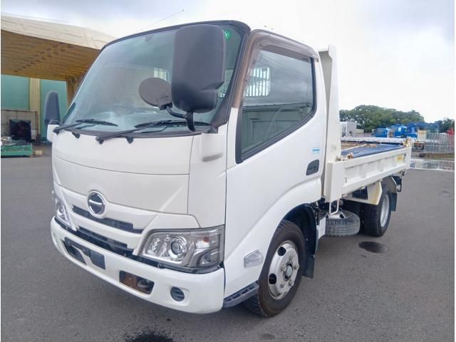 Japanese used car Ref# 1610186 HINO / DUTRO