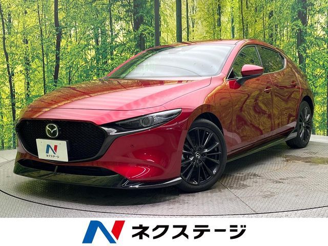 Japanese used car Ref# 1610195 MAZDA / MAZDA3 FASTBACK