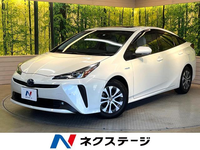 Japanese used car Ref# 1610258 TOYOTA / PRIUS