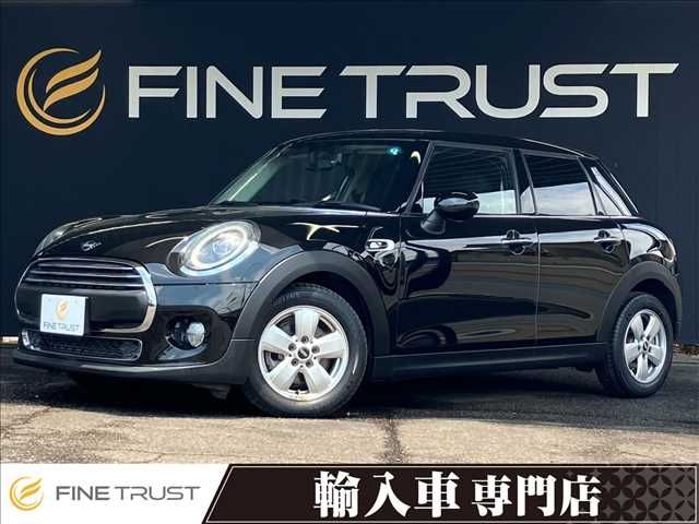 Japanese used car Ref# 1610299 BMW / MINI ONE 5DOOR