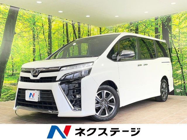 TOYOTA / VOXY