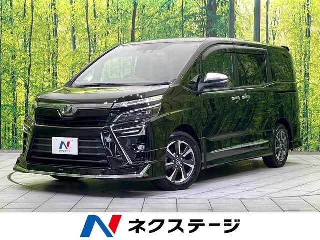 TOYOTA / VOXY