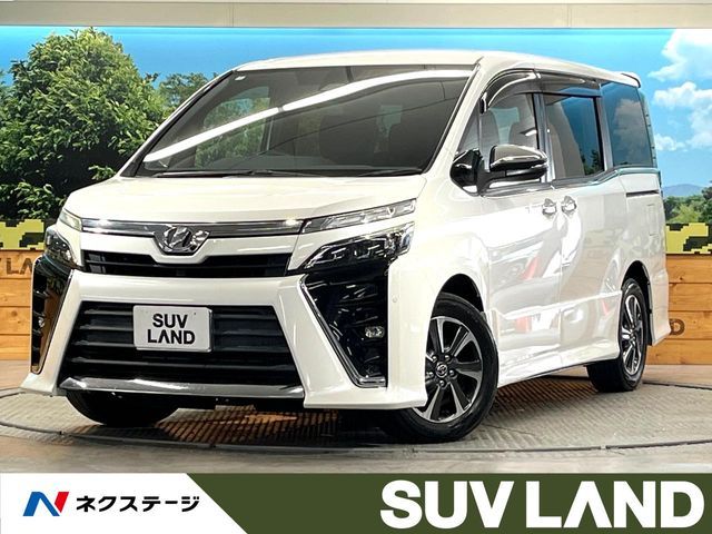 TOYOTA / VOXY