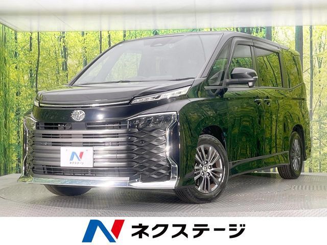 TOYOTA / VOXY