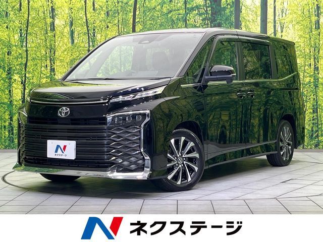 TOYOTA / VOXY