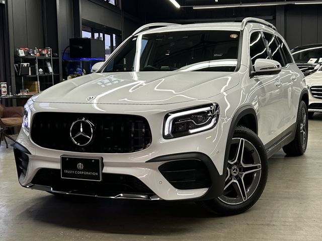 MERCEDES BENZ / MERCEDES BENZ GLB