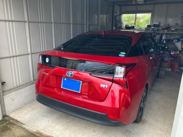 TOYOTA / PRIUS
