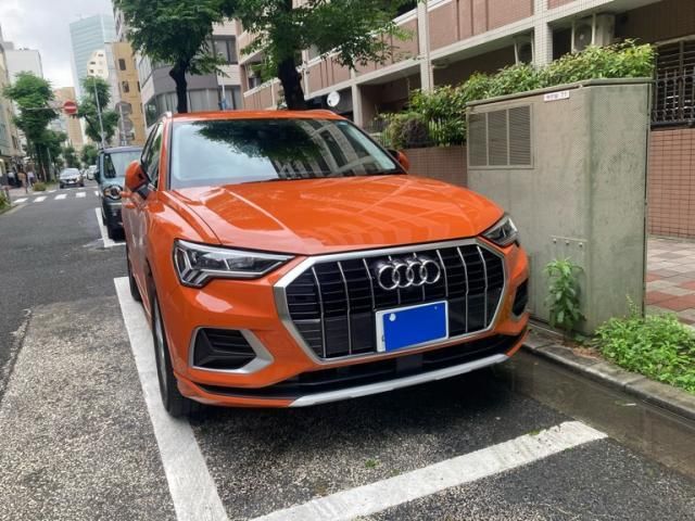 AUDI / AUDI Q3