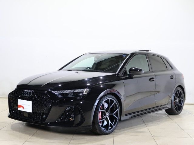 AUDI / AUDI RS3 SPORTBACK