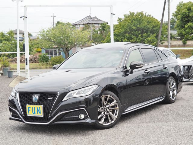 TOYOTA / CROWN sedan hybrid