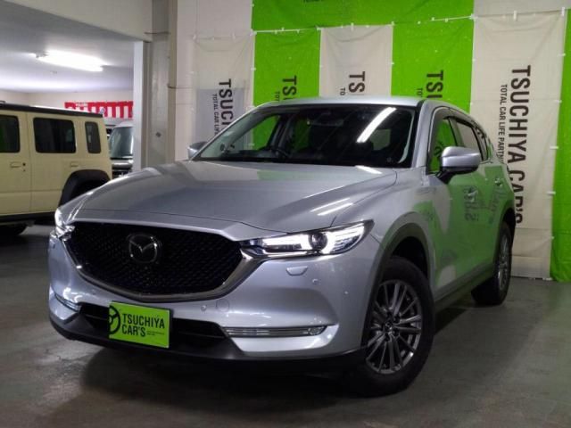 Japanese used car Ref# 1611466 MAZDA / CX-5 4WD