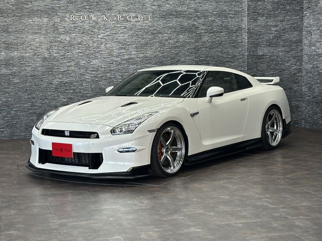 Japanese used car Ref# 1611481 NISSAN / GT-R