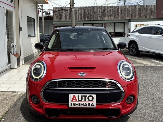 Japanese used car Ref# 1611644 BMW / MINI COOPER SD 5DOOR