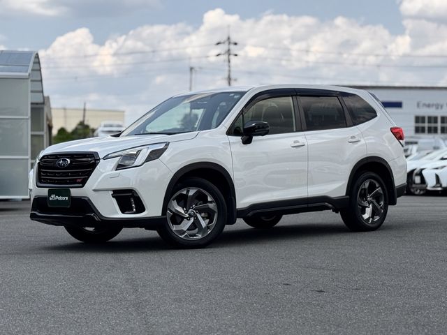 Japanese used car Ref# 1611725 SUBARU / FORESTER