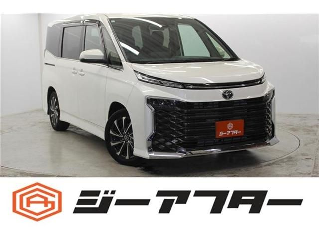 Japanese used car Ref# 1611740 TOYOTA / VOXY