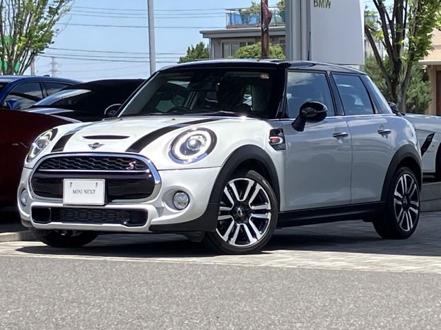 Japanese used car Ref# 1611787 BMW / MINI COOPER SD 5DOOR