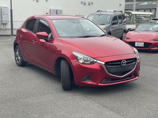 Japanese used car Ref# 1611788 MAZDA / DEMIO