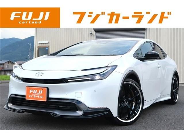 Japanese used car Ref# 1611791 TOYOTA / PRIUS 4WD
