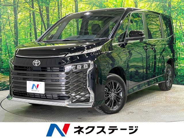 TOYOTA / VOXY 4WD
