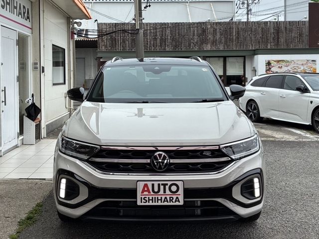 Japanese used car Ref# 1611876 VOLKSWAGEN / VOLKSWAGEN T-Roc