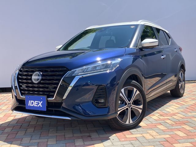 NISSAN / KICKS