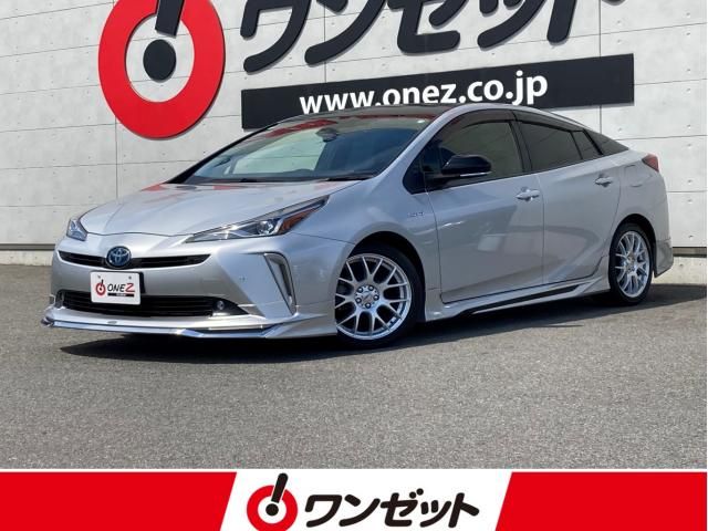 Japanese used car Ref# 1611974 TOYOTA / PRIUS
