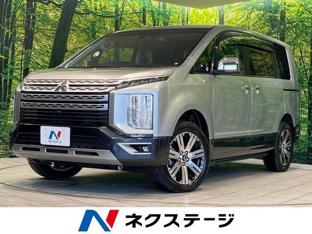 Japanese used car Ref# 1611996 MITSUBISHI / DELICA D:5 4WD
