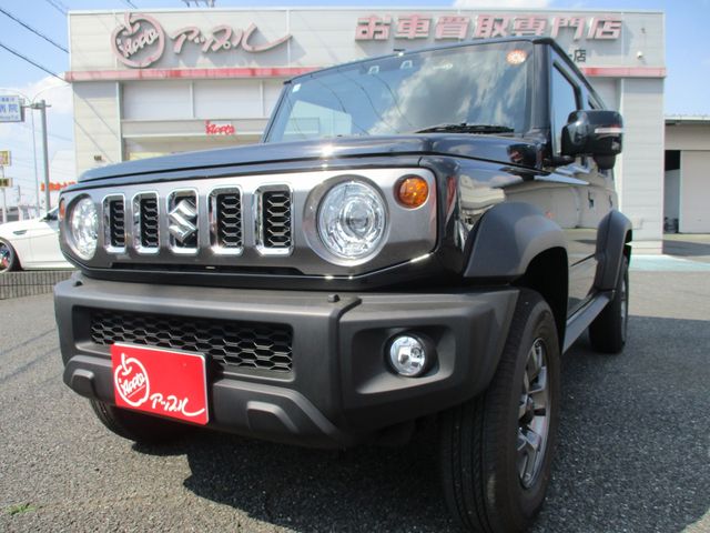 SUZUKI / JIMNY NOMADE