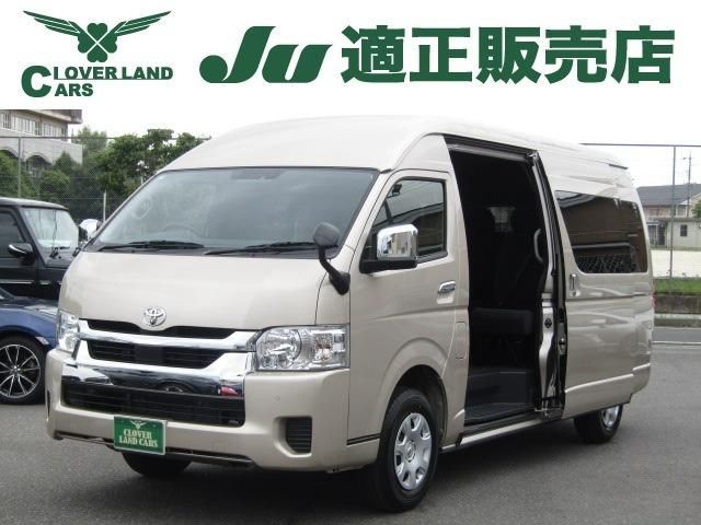 TOYOTA / HIACE wagon 4WD