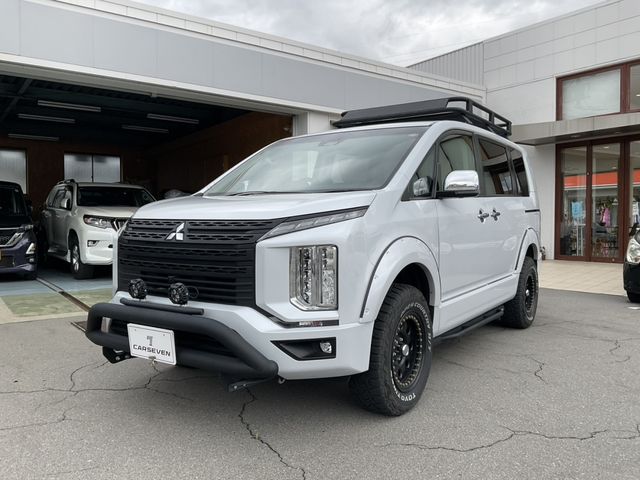 Japanese used car Ref# 1612038 MITSUBISHI / DELICA D:5 4WD