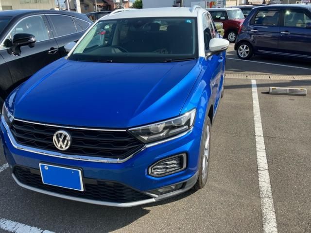 Japanese used car Ref# 1612105 VOLKSWAGEN / VOLKSWAGEN T-Roc