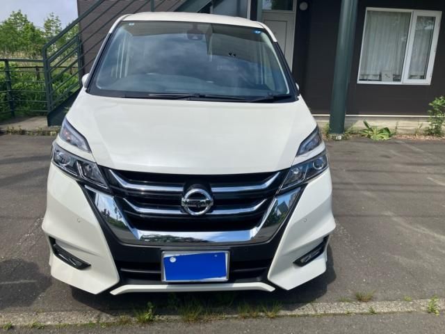 NISSAN / SERENA  S-HYBRID 4WD