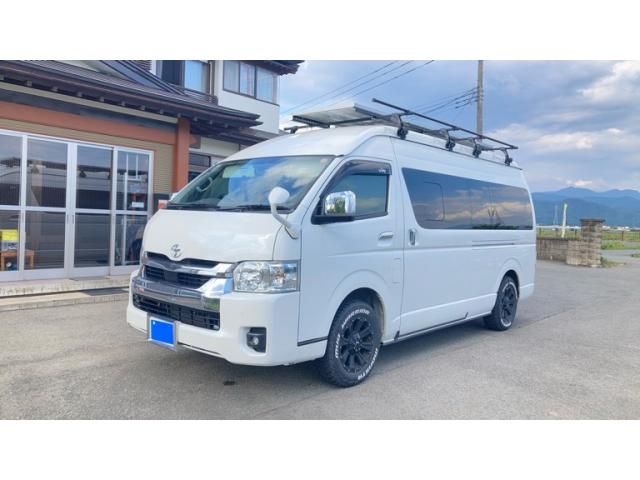 TOYOTA / HIACE van 4WD