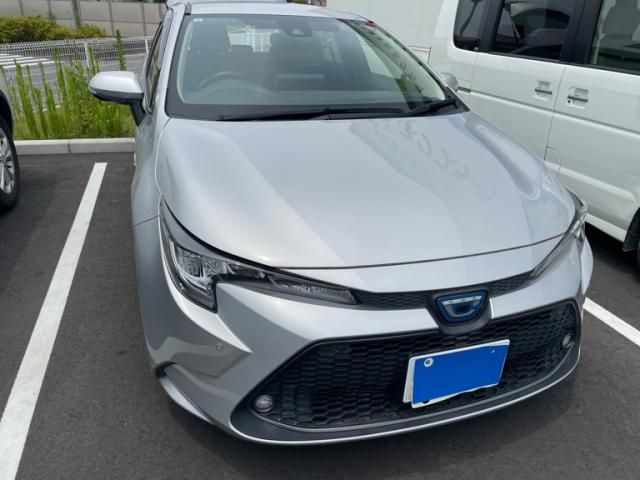Japanese used car Ref# 1612127 TOYOTA / COROLLA TOURING HYBRID